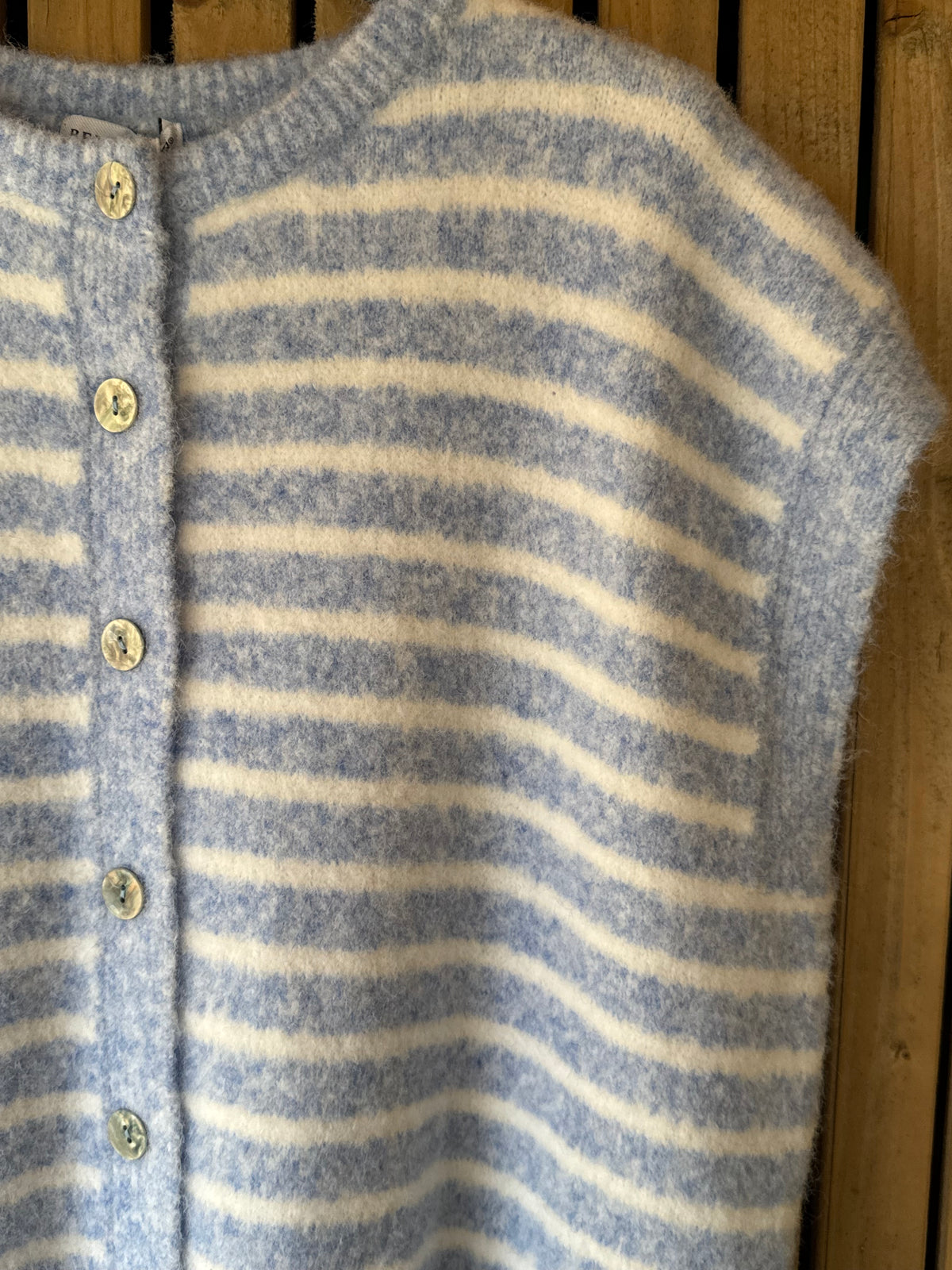Baby Alpaca Stripe Tank Top - Icy Blue